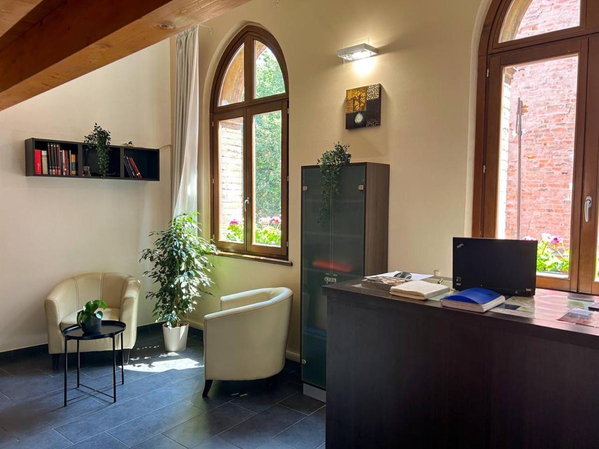 Al Castello Hotel Ferrara Exterior photo