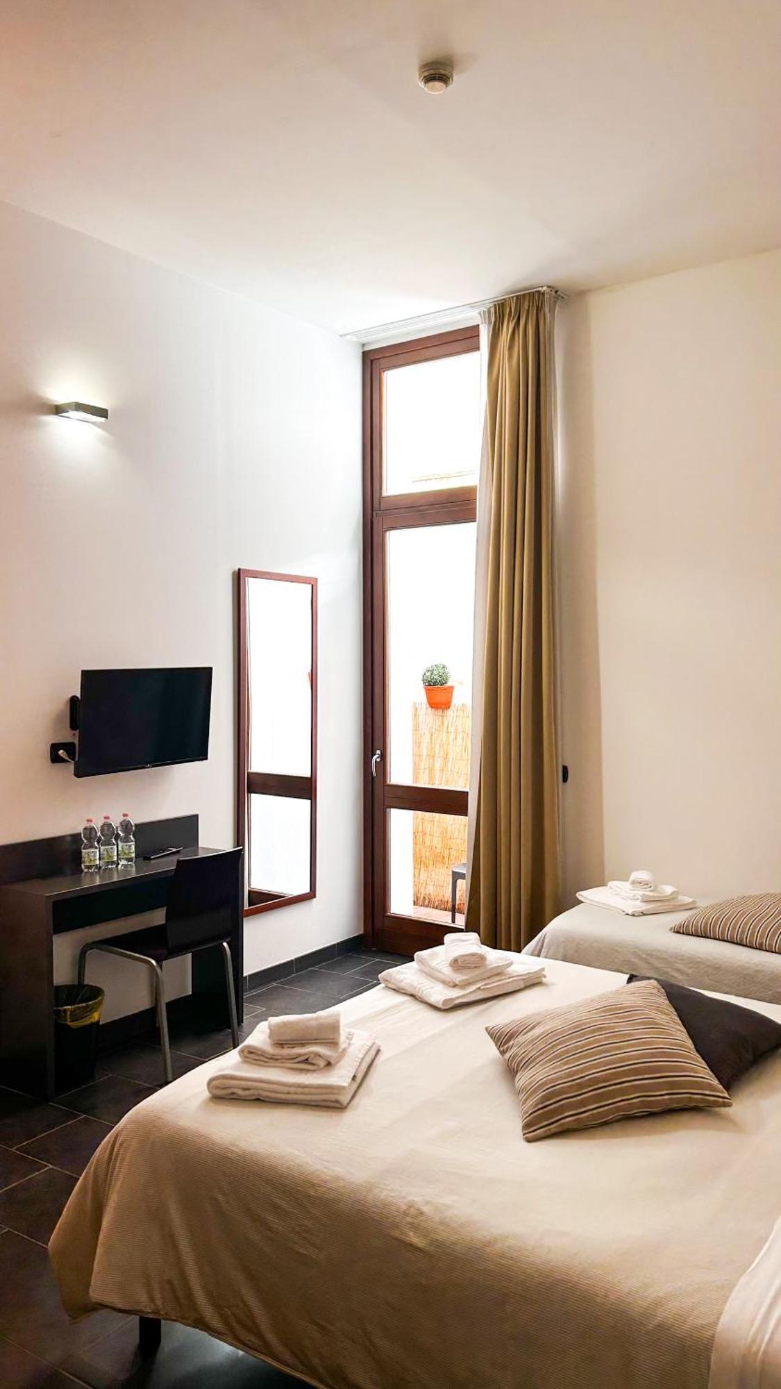 Al Castello Hotel Ferrara Exterior photo